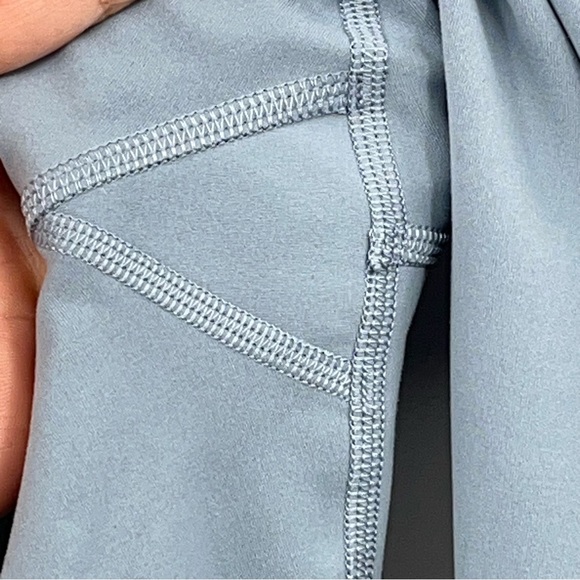 NWOT Lululemon 8 Wunder Train High-Rise 0107 Tight 28" Oasis Blue water drop - Picture 9 of 10